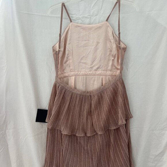 LULU’S Sweetest Soirée Blush Metallic Pleated Open Back Mini Dress, Size XL, NWT - Picture 6 of 8